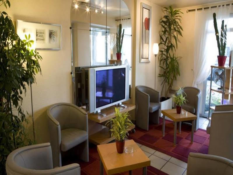 Ibis Budget Chilly-Mazarin Les Champarts Kültér fotó