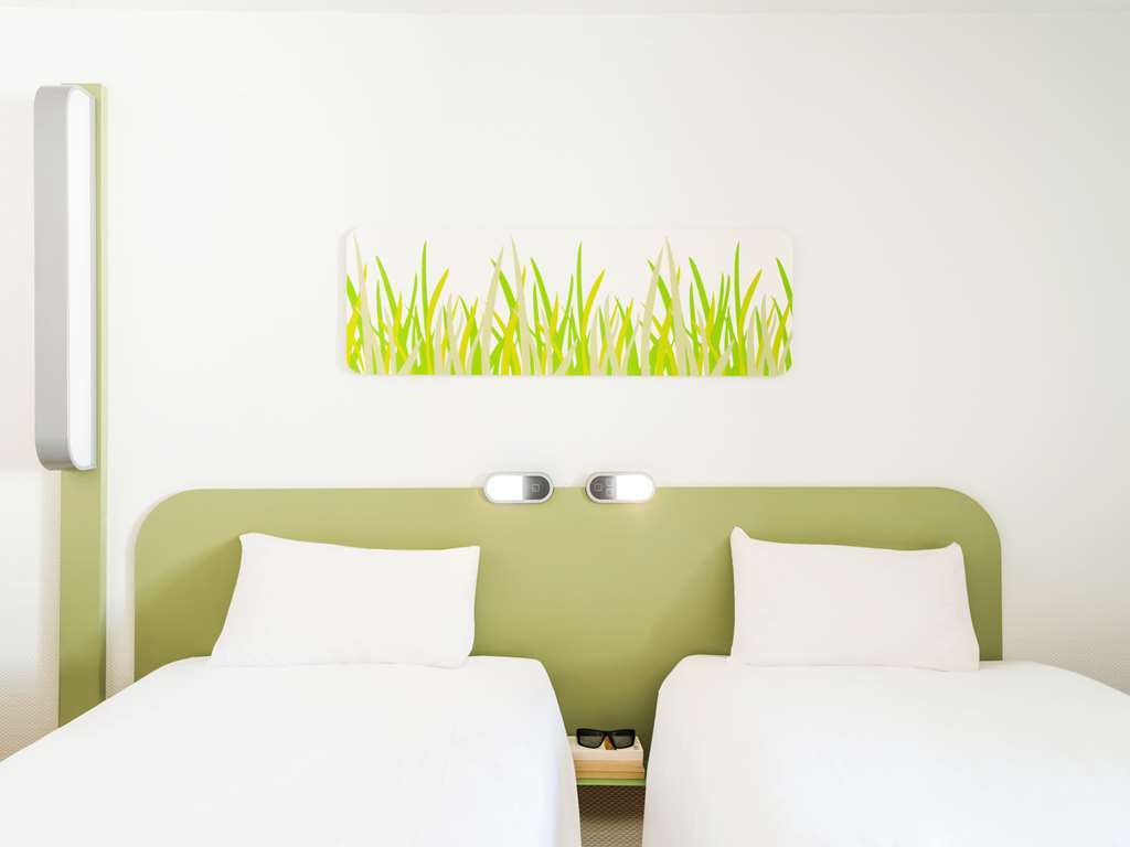 Ibis Budget Chilly-Mazarin Les Champarts Szoba fotó